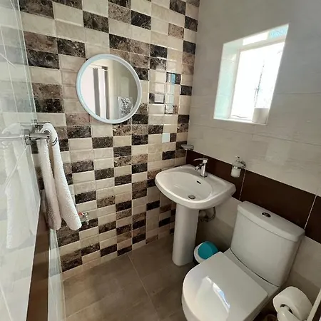 Privatunterkunft Small With Shared Bathroom Sliema